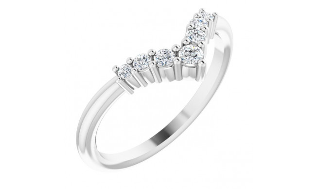 14K White Diamond Graduated V Ring - 720776000P