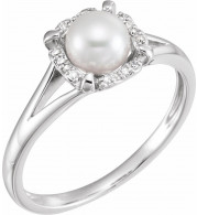 14K White Freshwater Cultured Pearl & .05 CTW Diamond Ring - 65195260006P