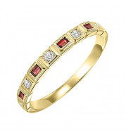 Gems One 10Kt Yellow Gold Diamond (1/12Ctw) & Garnet (1/8 Ctw) Ring - FR1201-1YD