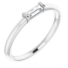 14K White 1/8 CTW Diamond Stackable Ring - 122887600P