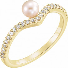 14K Yellow Freshwater Cultured Pearl & 1/5 CTW Diamond V Ring - 6497601P