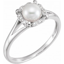 14K White Freshwater Cultured Pearl & .05 CTW Diamond Ring - 65195260006P
